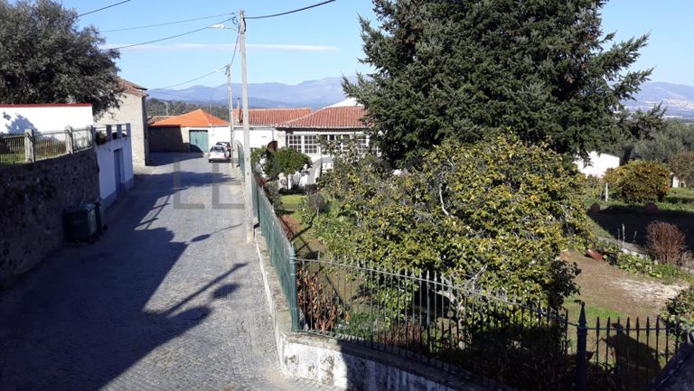 Moradia V3 · Fundão