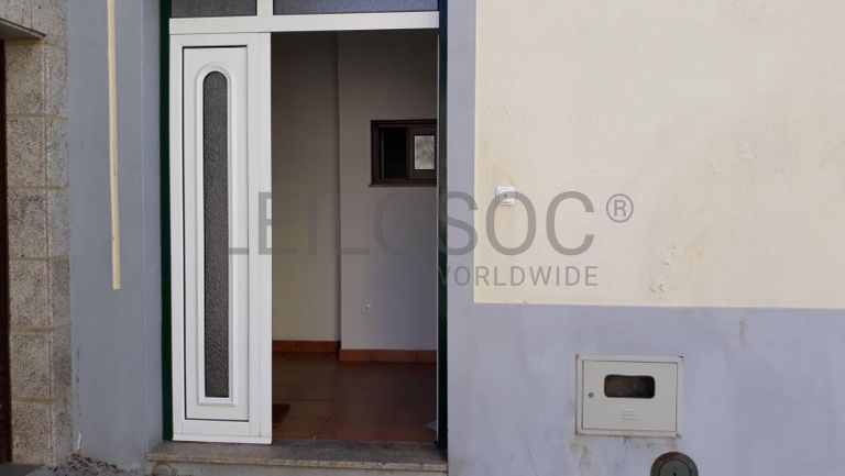 Moradia V3 · Fundão