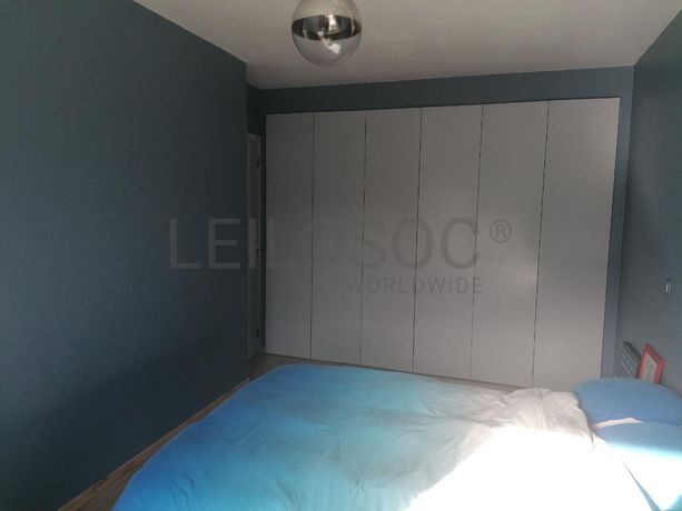 Moradia V3 com Piscina inserida na Quinta da Moura · Oeiras