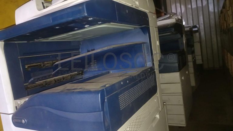 Material Informático ·