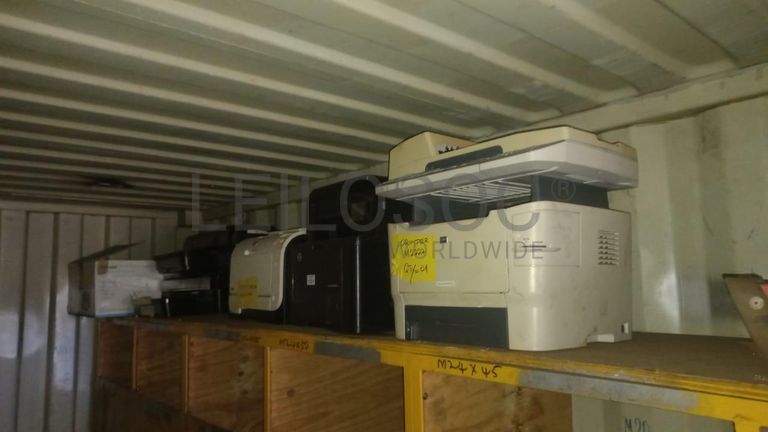 Material Informático + Material Informático + Material Informático + Diversos + Mobiliário de escritório + Diversos + Diversos + Olofotes + Diversos + Diversos + Contentor de 40P ·