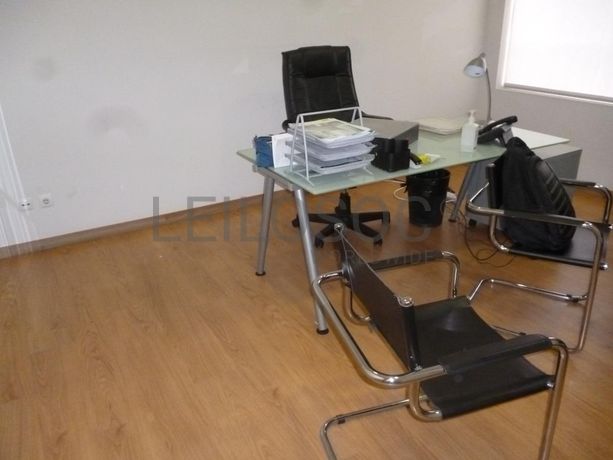 Equipamento de Escritório