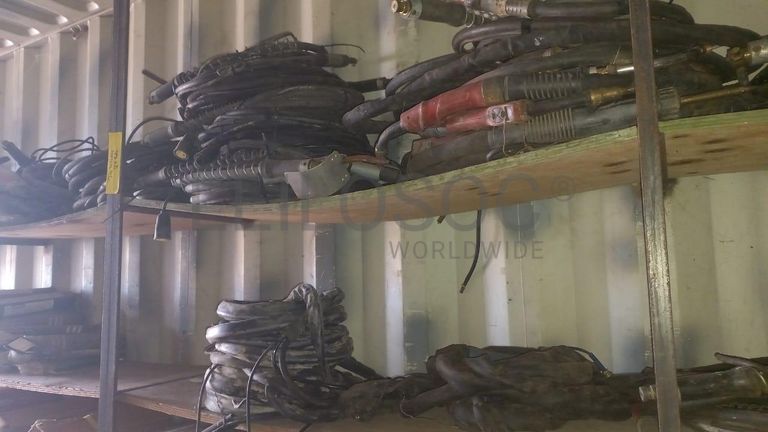 Diversos + Diversos + Diversos + Gerador + Wedinb box + Diversos + Wedding Machine + Diversos + Rolls Jig + Diversos + Contentor de 40P ·