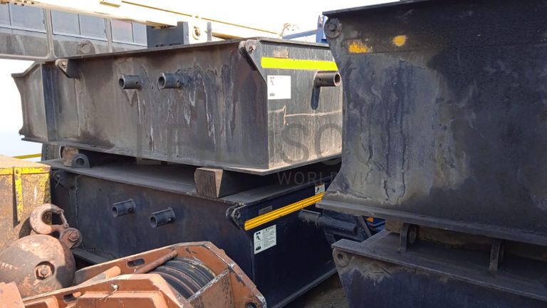 MANITOWOC 2250 SERIES 3 ·