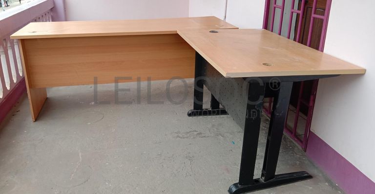 Mobília de Escritório ·