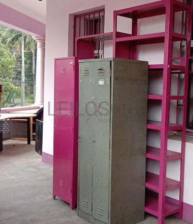 Mobília de Escritório ·