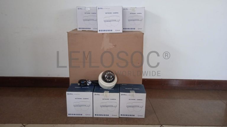 Câmeras de vigilância + Equipamentos de vigilância + Equipamentos de vigilância + Equipamentos de vigilância + Equipamentos de vigilância + Equipamentos de vigilância ·