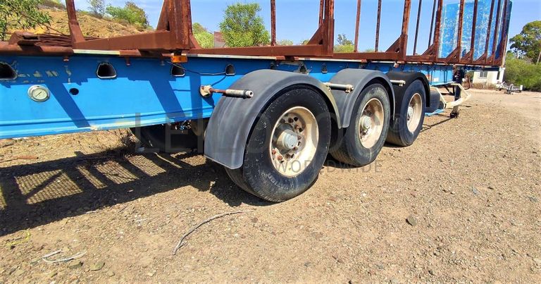 Semirreboque Fruehauf