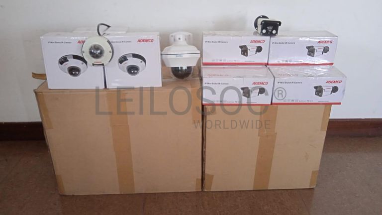 Câmeras de vigilância + Câmeras IP + Câmeras IP + Câmeras IP + Câmeras IP + Câmeras IP ·