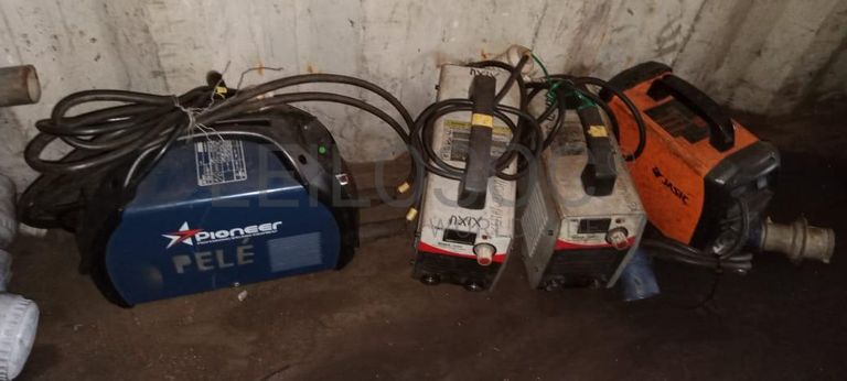 Máquinas de soldar ·