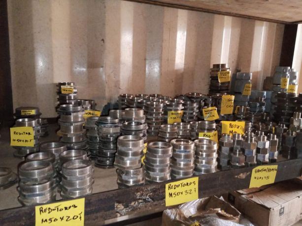 Diversos + Diversos + Diversos + Diversos + Diversos + Diversos + Diversos + Contentor de 40P ·