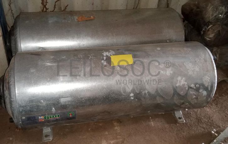 Termos acumulador + Bebedouros + Diversos + Tv + Material Informático + Cabo de Rede + Mobiliário + Bobina + Bobinas + Máquinas de corte de relva + Cabos de aço + Radiador + Armazém ·