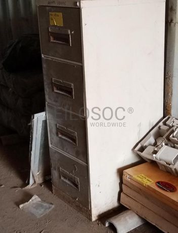 Termos acumulador + Bebedouros + Diversos + Tv + Material Informático + Cabo de Rede + Mobiliário + Bobina + Bobinas + Máquinas de corte de relva + Cabos de aço + Radiador + Armazém ·