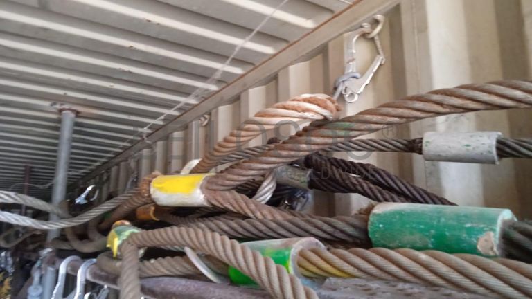 Diversos + Diversos + Manilhas + Diversos + Diversos + Diversos + Diversos + Diversos + Diversos + Diversos + Diversos + Diversos + Chain Block + Diversos + Diversos + Diversos + Diversos + Diversos + Diversos + Diversos + Contentor de 40P ·