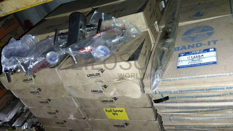 Diversos + Diversos + Grampos + Diversos + Diversos + Diversos + Electrodos + Diversos + Diversos + Diversos + Diversos + Diversos + Fitas + Diversos + Diversos + Máquinas Rebarbadora + Diversos + Pregos 50×2.50mm + Diversos + Cintas + Cintas + Cintas + Cintas + Cintas + Mangueiras para maçarico + Cintos de Segurança + Diversos + Diversos + Porcas + Porcas + Diversos + Pregos + Parafusos + Material Hospitalar + Diversos + Cordas + Diversos + Material para Soldadura + Material para Instalacao electrica + Diversos + Spray Q20 + Braçadeiras + Rolos de rede + Cerca de Segurança + Cabo flexível + Abaraçadeiras + Materia para soldadura + Abraçadeiras + Diversos + Bombas de água + Diversos + Compressor + Contentor de 40P ·