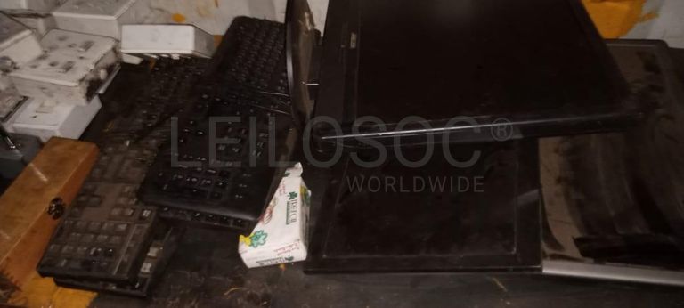 Material Informático ·