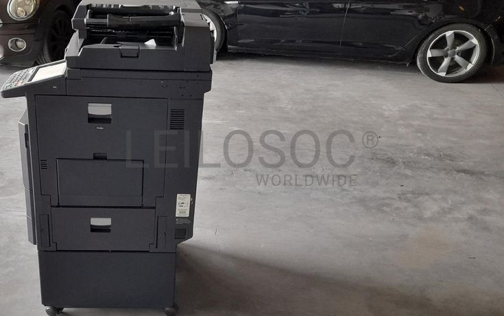 Fotocopiadora multifunções KYOCERA TASKALFA 2551C