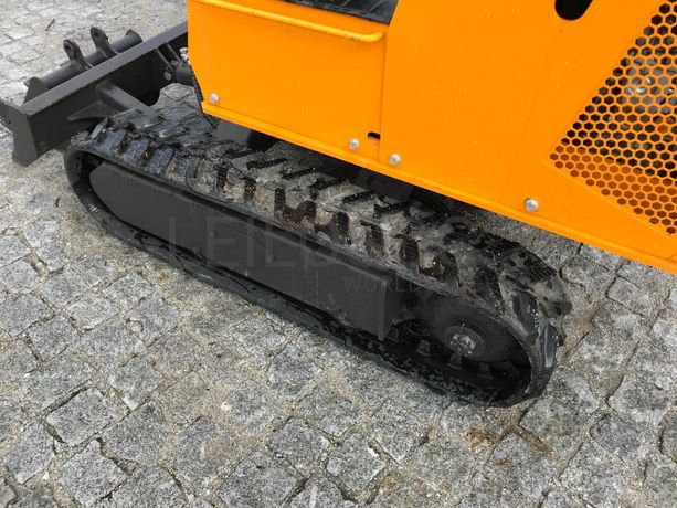 Mini giratória Rhinoceros XN11