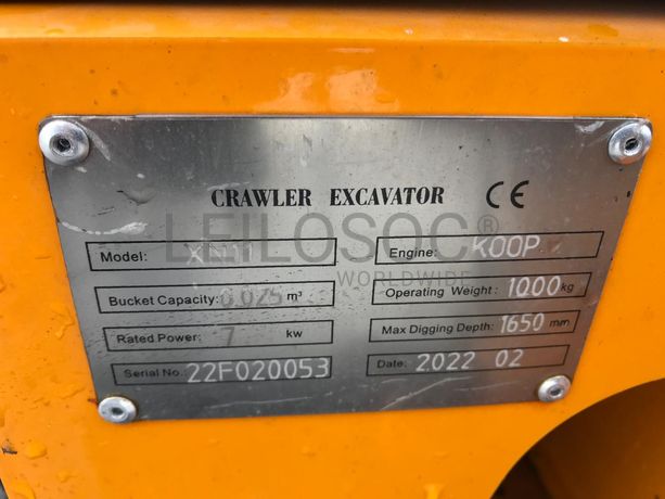 Mini giratória Rhinoceros XN11