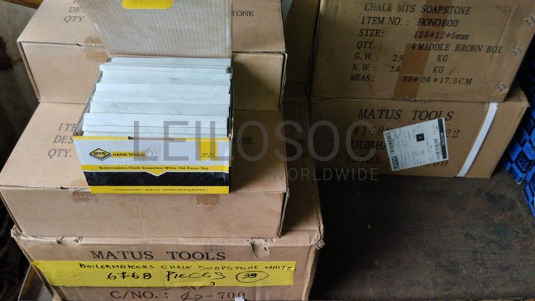 Diversos + Diversos + Grampos + Diversos + Diversos + Diversos + Electrodos + Diversos + Diversos + Diversos + Diversos + Diversos + Fitas + Diversos + Diversos + Máquinas Rebarbadora + Diversos + Pregos 50×2.50mm + Diversos + Cintas + Cintas + Cintas + Cintas + Cintas + Mangueiras para maçarico + Cintos de Segurança + Diversos + Diversos + Porcas + Porcas + Diversos + Pregos + Parafusos + Material Hospitalar + Diversos + Cordas + Diversos + Material para Soldadura + Material para Instalacao electrica + Diversos + Spray Q20 + Braçadeiras + Rolos de rede + Cerca de Segurança + Cabo flexível + Abaraçadeiras + Materia para soldadura + Abraçadeiras + Diversos + Bombas de água + Diversos + Compressor + Contentor de 40P ·