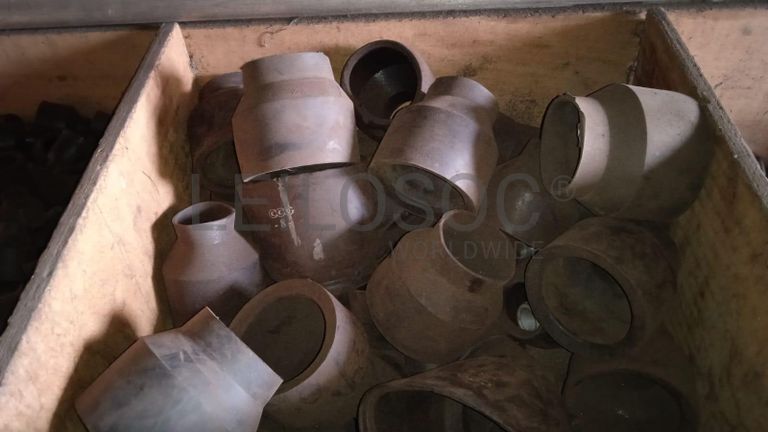 Diversos + Diversos + Caixas de Ferramentas + Diversos + Diversos + Diversos + Diversos + Diversos + Diversos + Diversos + Lâmpadas de longo alcance. + Anilhas + Diversos + Heat Shrinks + Diversos + Discos de Corte + Motores + Porcas + Diversos + Braçadeiras + Diversos + Chapas 1,5m + Contentor de 40P ·