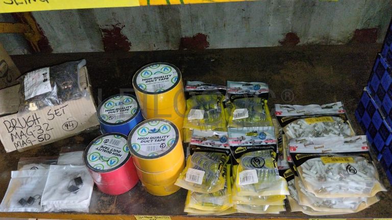 Diversos + Diversos + Grampos + Diversos + Diversos + Diversos + Electrodos + Diversos + Diversos + Diversos + Diversos + Diversos + Fitas + Diversos + Diversos + Máquinas Rebarbadora + Diversos + Pregos 50×2.50mm + Diversos + Cintas + Cintas + Cintas + Cintas + Cintas + Mangueiras para maçarico + Cintos de Segurança + Diversos + Diversos + Porcas + Porcas + Diversos + Pregos + Parafusos + Material Hospitalar + Diversos + Cordas + Diversos + Material para Soldadura + Material para Instalacao electrica + Diversos + Spray Q20 + Braçadeiras + Rolos de rede + Cerca de Segurança + Cabo flexível + Abaraçadeiras + Materia para soldadura + Abraçadeiras + Diversos + Bombas de água + Diversos + Compressor + Contentor de 40P ·