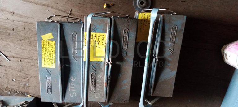 Diversos + Diversos + Diversos + Diversos + Diversos + Diversos + Extintores + Mobiliário + Diversos ·