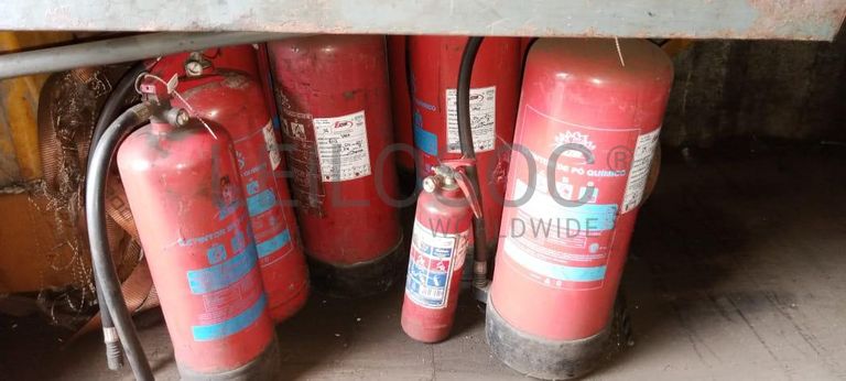 Diversos + Diversos + Diversos + Diversos + Diversos + Diversos + Extintores + Mobiliário + Diversos ·