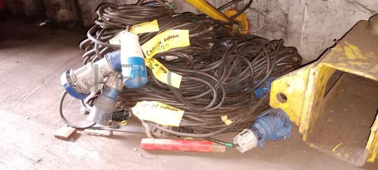 Diversos + Grampos ·