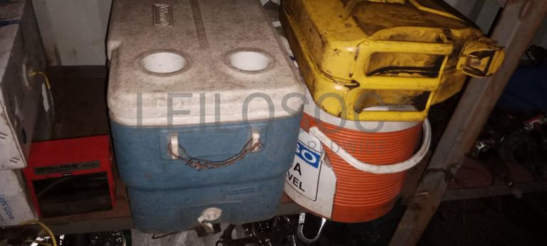 Aspiradores industriais + Diversos + Serra circular + Diversos + Vaporizador GOLDAIR + Diversos + Diversos + Diversos ·