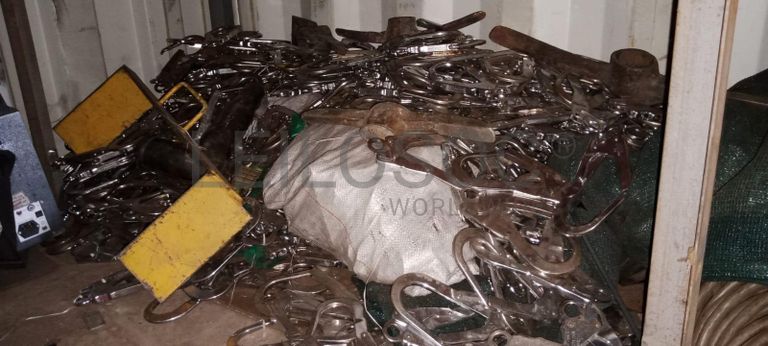 Aspiradores industriais + Diversos + Serra circular + Diversos + Vaporizador GOLDAIR + Diversos + Diversos + Diversos ·