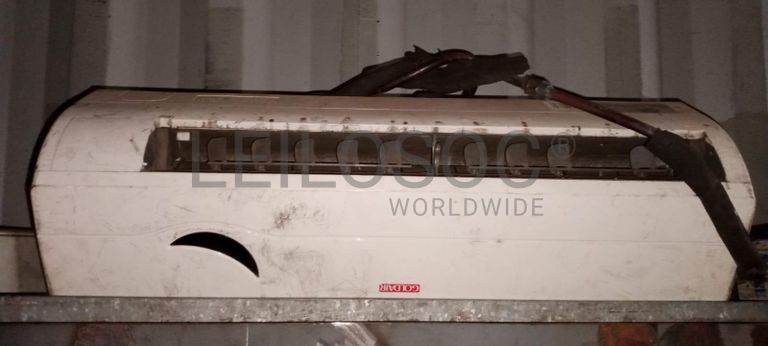 Aspiradores industriais + Diversos + Serra circular + Diversos + Vaporizador GOLDAIR + Diversos + Diversos + Diversos ·