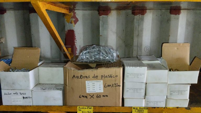 Diversos + Diversos + Grampos + Diversos + Diversos + Diversos + Electrodos + Diversos + Diversos + Diversos + Diversos + Diversos + Fitas + Diversos + Diversos + Máquinas Rebarbadora + Diversos + Pregos 50×2.50mm + Diversos + Cintas + Cintas + Cintas + Cintas + Cintas + Mangueiras para maçarico + Cintos de Segurança + Diversos + Diversos + Porcas + Porcas + Diversos + Pregos + Parafusos + Material Hospitalar + Diversos + Cordas + Diversos + Material para Soldadura + Material para Instalacao electrica + Diversos + Spray Q20 + Braçadeiras + Rolos de rede + Cerca de Segurança + Cabo flexível + Abaraçadeiras + Materia para soldadura + Abraçadeiras + Diversos + Bombas de água + Diversos + Compressor + Contentor de 40P ·