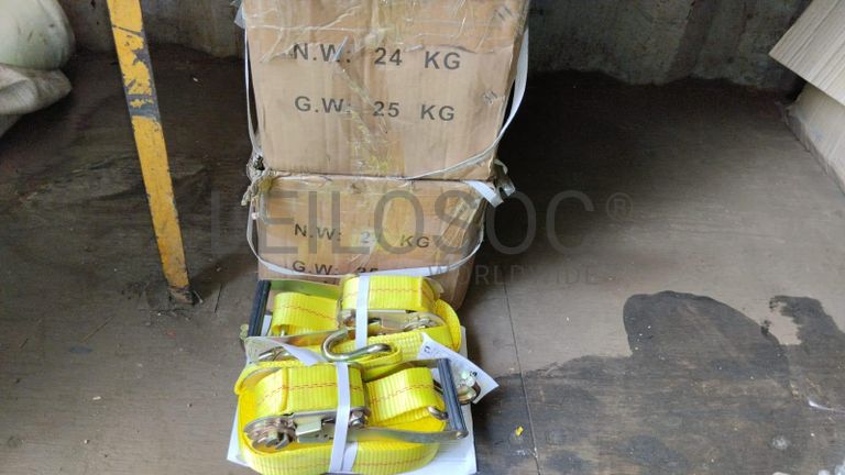 Diversos + Diversos + Grampos + Diversos + Diversos + Diversos + Electrodos + Diversos + Diversos + Diversos + Diversos + Diversos + Fitas + Diversos + Diversos + Máquinas Rebarbadora + Diversos + Pregos 50×2.50mm + Diversos + Cintas + Cintas + Cintas + Cintas + Cintas + Mangueiras para maçarico + Cintos de Segurança + Diversos + Diversos + Porcas + Porcas + Diversos + Pregos + Parafusos + Material Hospitalar + Diversos + Cordas + Diversos + Material para Soldadura + Material para Instalacao electrica + Diversos + Spray Q20 + Braçadeiras + Rolos de rede + Cerca de Segurança + Cabo flexível + Abaraçadeiras + Materia para soldadura + Abraçadeiras + Diversos + Bombas de água + Diversos + Compressor + Contentor de 40P ·