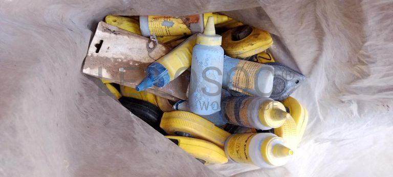 Aspiradores industriais + Diversos + Serra circular + Diversos + Vaporizador GOLDAIR + Diversos + Diversos + Diversos ·