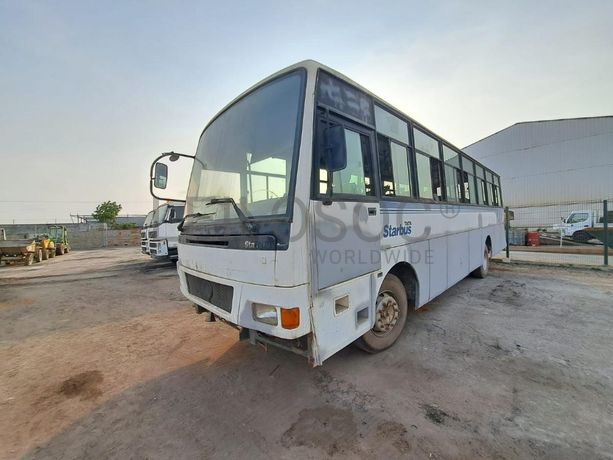 Autocarro TATA de 60 a 69 Lugares · Viana