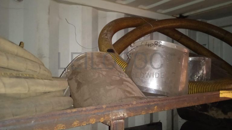 Diversos + Rebarbadeiras + Diversos + Diversos + Rebarbadeiras + Furadeira + Diversos + Braçadeiras + Torque Wreck + Radiadores + Diversos + Diversos + Diversos + Diversos + Diversos + Diversos + Diversos + Diversos + Contentor de 40P ·