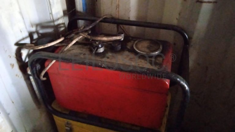 Diversos + Diversos + Diversos + Contentor de 40P ·