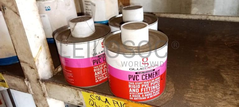 Diversos + Diversos + Rolo de fita + Diversos + Papel higiénico + Diversos + Diversos + Diversos + Diversos + Diversos + Tinta dulux + Diversos + Placas de sinalização + Contentor de 40P ·