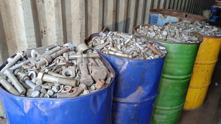 Diversos + Contentor de 40P ·