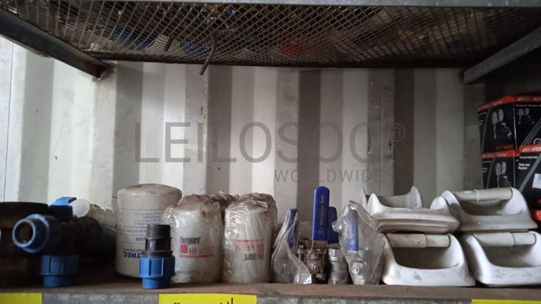 Diversos + Diversos + Gerador + Diversos + Diversos + Diversos + Diversos + Diversos + Máquina de lichar + Cimento cola + Contentor de 40P ·