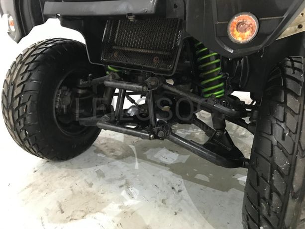 Moto 4 Kawasaki KVF 300