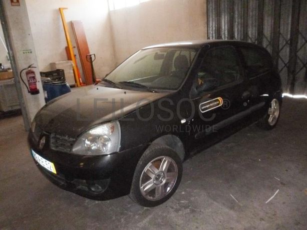 RENAULT CLIO