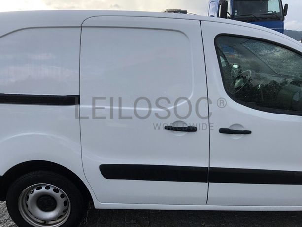 Peugeot Partner · Ano 2016