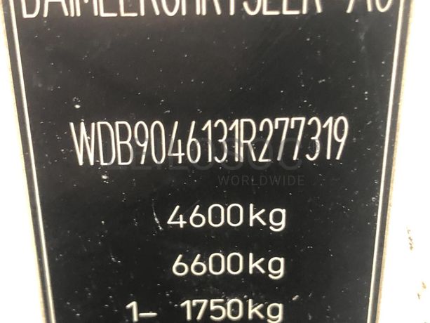 Mercedes-Benz 413CDI · Ano 2001