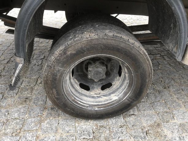 Mercedes-Benz 413CDI · Ano 2001