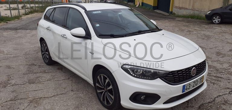Fiat Tipo 1.2D · Ano 2015
