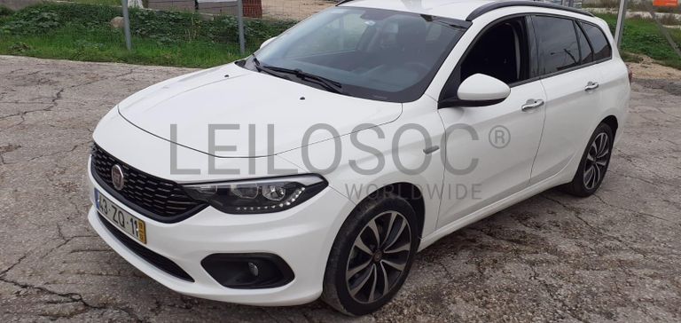 Fiat Tipo 1.2D · Ano 2015