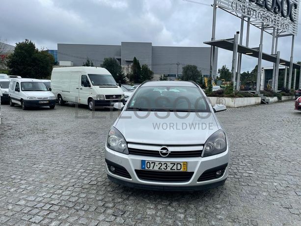 Opel Astra SW · Ano 2004