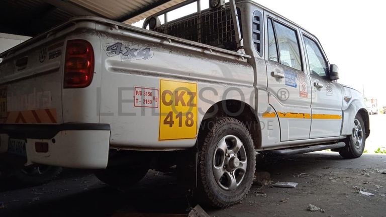 MAHINDRA SCORPIO ·